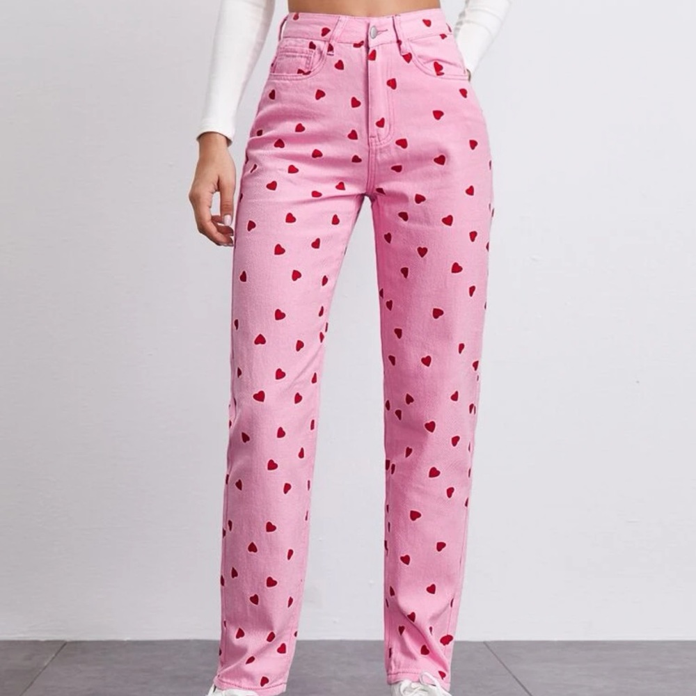 Heart printed pants ❤️
